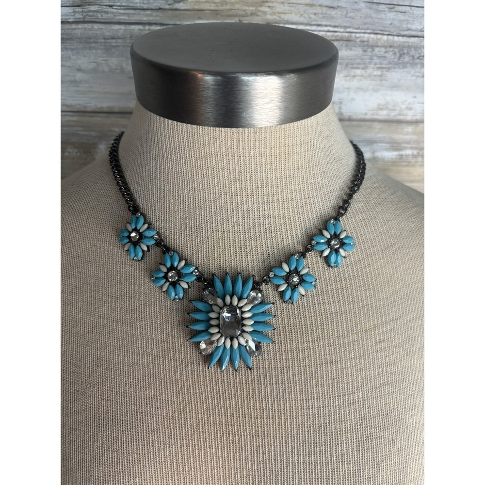 Amrita Singh Chunky Blue Crystal Flower Bold Statement 18" Necklace